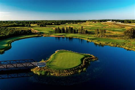 upper michigan casino hotels|Top Casino Resort, Spa, Waterpark & Golf Destination in the .